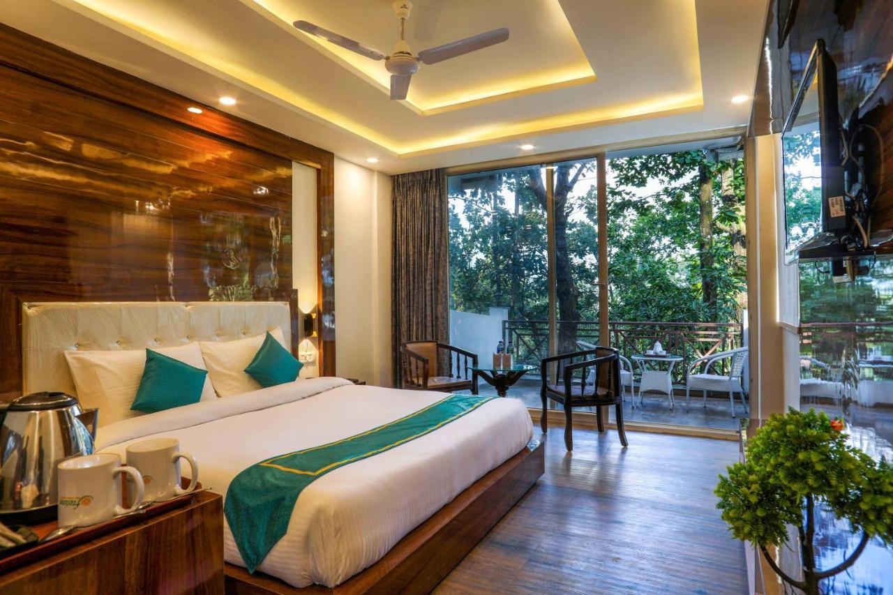 The First View Resort Lansdowne Exterior foto